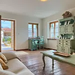 Casa Ivan * Πόρετς